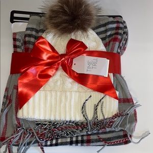 Hat & Scarf Set
